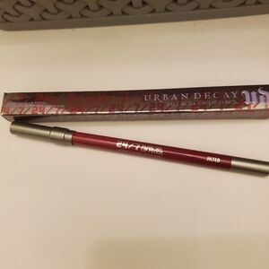 UD 24/7 GLIDE-ON WATERPROOF LIP LINER JILTED. BNIB